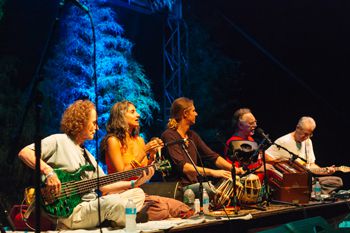 Krishna Das Performance